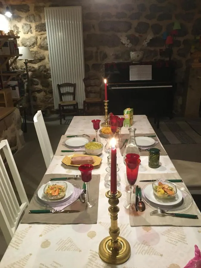 La Petite Maison Lejlighed Les Sauvages  0*, Les Sauvages (Haute-Loire) Frankrig